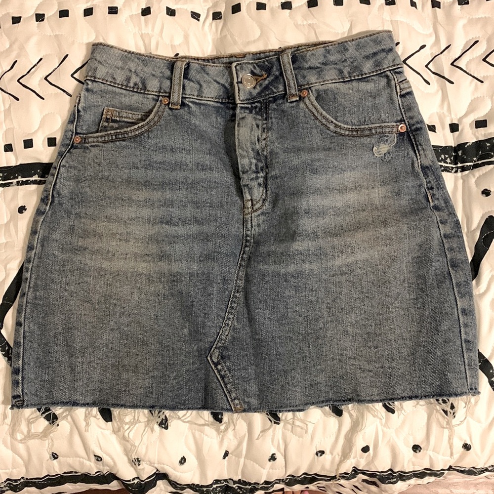 size 4 denim skirt